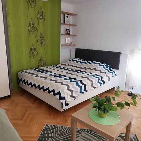 Apartment Kiwi Újvidék Kültér fotó