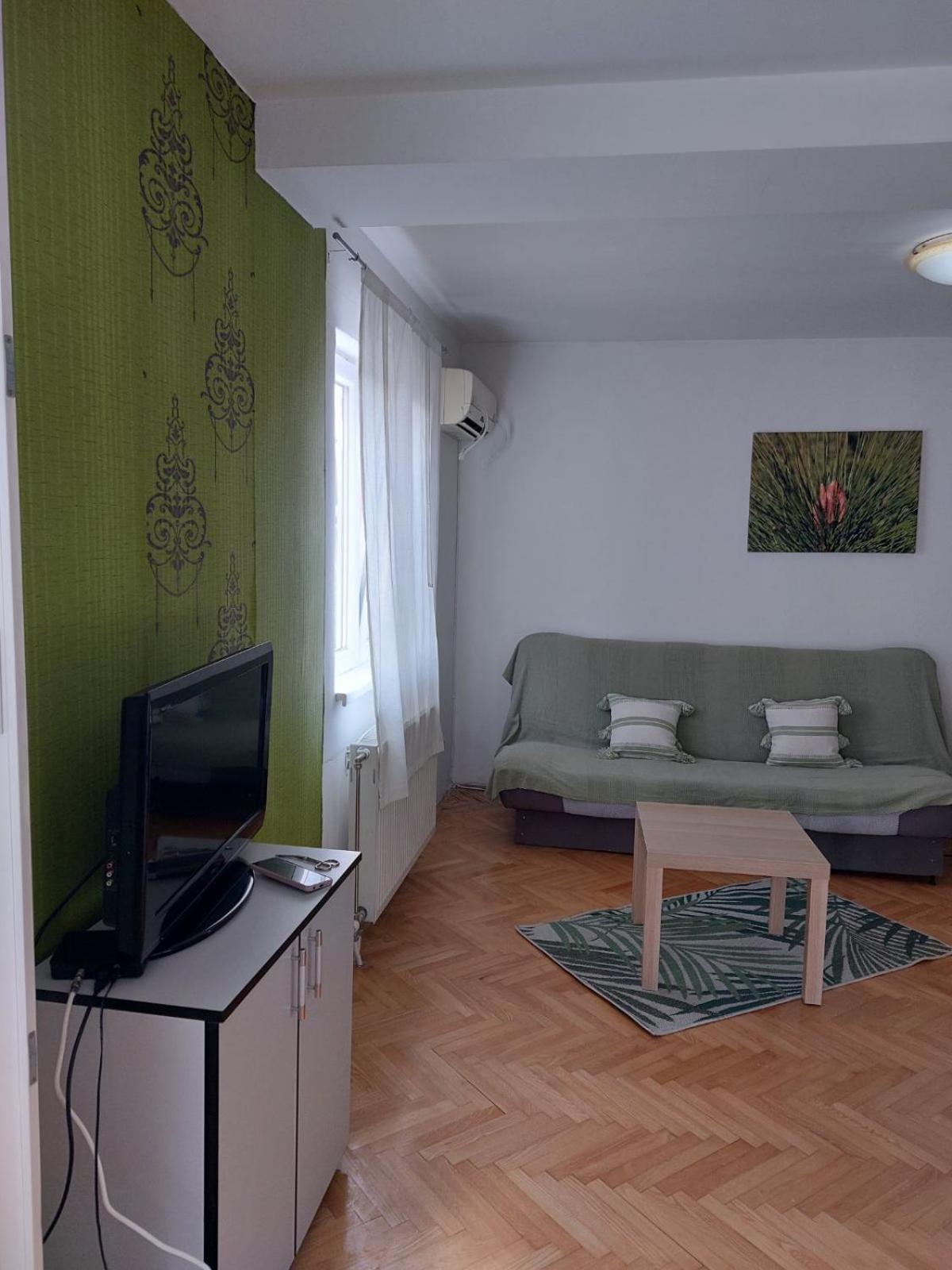 Apartment Kiwi Újvidék Kültér fotó